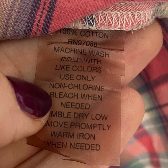 Delia*s, Small, women’s pink plaid button down long sleeve shirt vintage? 90s - Picture 3 of 7